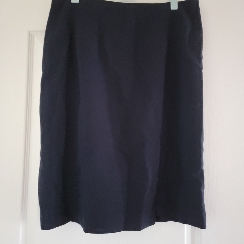 Lined skirt